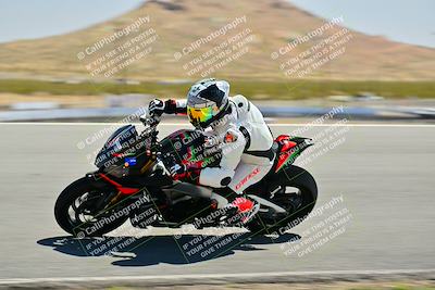media/Apr-13-2025-TrackXperience (Sun) [[fb1ef998a6]]/Level 2 (Intermediate)/Turn 8 (Session 3)/